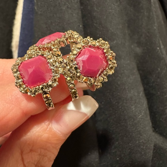 Ring - Picture 4 of 5